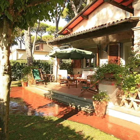 Villa Andrea Forte dei Marmi
